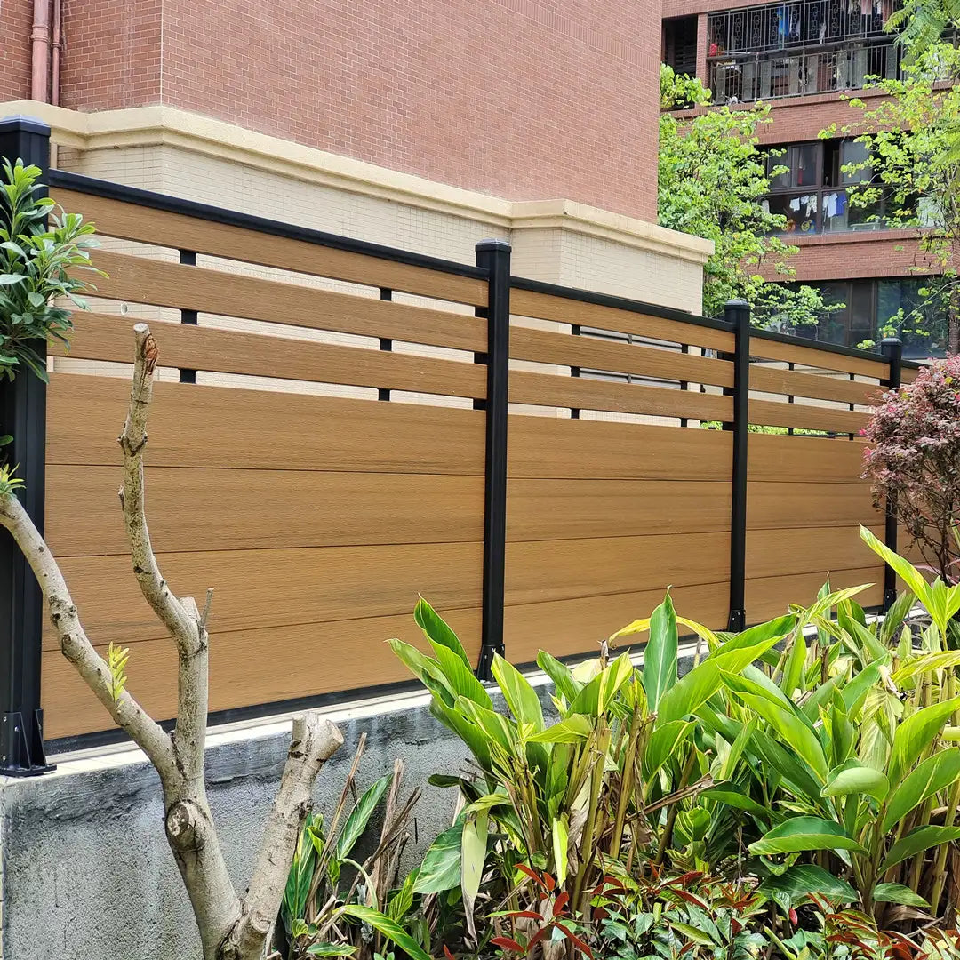 Smart Wood™ Composite Fence Kit 6 ft x 6 ft